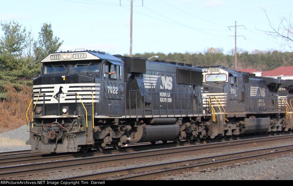 NS 7022 on 507